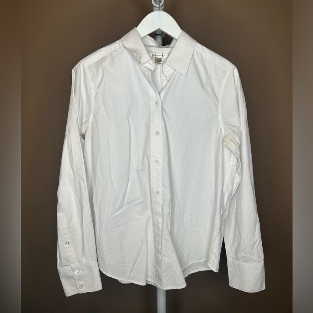 Banana Republic Women’s White Button Long Sleeve EUC